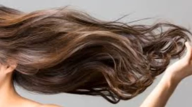 Yumusacık saçların sırrı meğer buymuş! Şampuanınıza sadece bir tane ekleyin yetecek