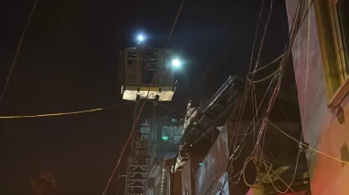 Şişli'de bir apartmanın çatı katında çıkan yangın söndürüldü