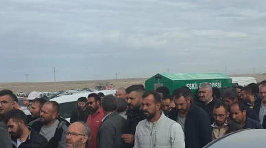 Aksaray’da feci kazada hayatını kaybeden üç kardeş gözyaşları içinde toprağa verildi