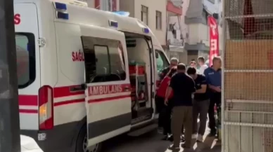 Antalya’da komşular arasında bıçaklı kavga: 1 yaralı