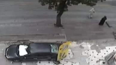 Başkentte ambulansın çarptığı kadın hayatını kaybetti