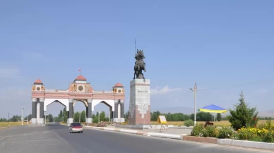 Kırgızistan'ın Celalabad şehrinin adı 'Manas' oldu