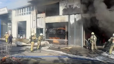 Beylikdüzü'nde sanayi sitesinde yangın