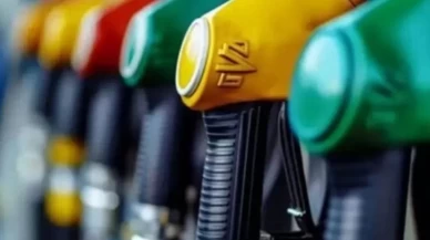 Brent petrol 63,79 dolar seviyesinde: Piyasalarda düşüş devam ediyor