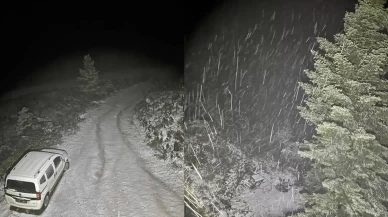 Bolu’nun yüksek kesimlerine kar yağdı