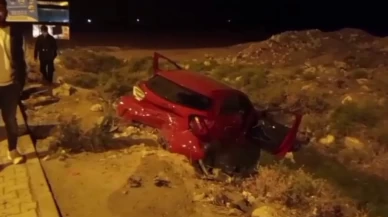 Hatay’da iki otomobil çarpıştı