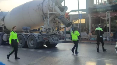 İzmir'de beton mikseri faciası yaşandı.