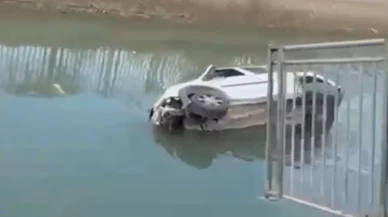 Adana’da hafif ticari araç sulama kanalına düştü: Kaza kameralarda