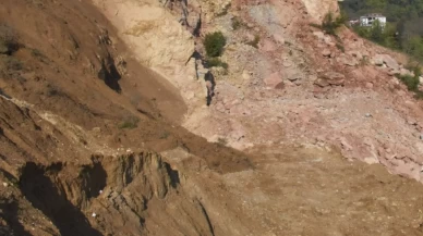 Fatsa-Çatalpınar yolundaki göçükte arama çalışmaları risk nedeniyle askıya alındı