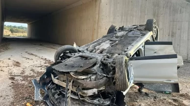 İstanbul-İzmir Otoyolu'nda otomobil şarampole devrildi: 4 yaralı