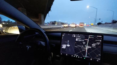 Avustralya’da Tesla’yı vuran gizemli cisim