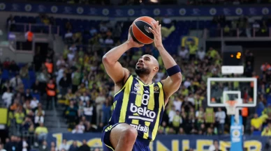 Fenerbahçe, EuroLeague’de Asvel’i rahat geçti