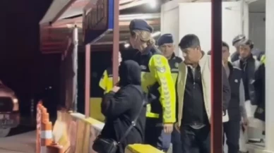 İzmir’den Bodrum’a götürülmek istenen 9 düzensiz göçmen Aydın’da yakalandı