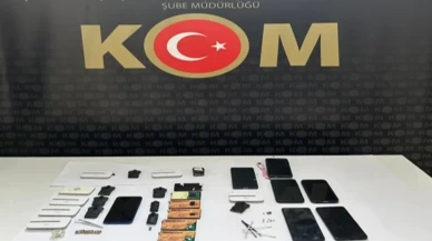 Sınava düzenekle girmeye çalışan 5 şahıs yakalandı