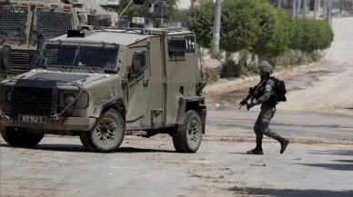 İsrail Ordusu Suriye’yi vurdu: Can kaybı var