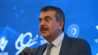 Bakan Tekin’den üç kuşağa üç mektup: ‘Bu ülkenin geleceğini siz inşa ettiniz’