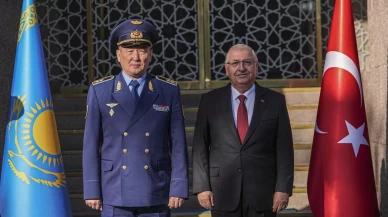 Güler–Kosanov Zirvesi