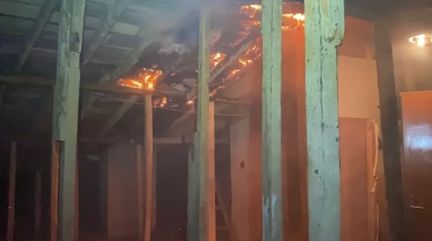 Bursa’da aynı apartmanda 6. yangın panik yarattı