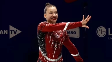 Ayşe Begüm Onbaşı, Azerbaycan'da finale yükseldi