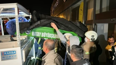 Hatay’da 7 katlı apartmanda yangın!