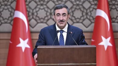 Cevdet Yılmaz, düşen askeri kargo uçağıyla ilgili Azerbaycan Başbakanı Asadov ile görüştü