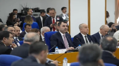 CHP'li vekil, Özgür Özel'in tam tersi ifadelerle hükümeti tebrik etti: Tepki vermiştik ama, bu bir başarı hikayesi!