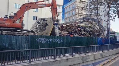 Ankara'da kontrollü yıkımı yapılan bina çöktü