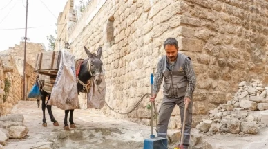 Çöp toplayan kadrolu eşeklerin yerine paletli araç kullanılmaya başlayacak