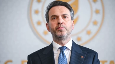 Bakan Bayraktar: 'İhtiyaç duyduğumuz doğal gazın yarısını LNG olarak alabilir hale geldik'