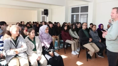 Başkan Önge’den gençlere büyük destek: Kitap, burs ve gençlik meclisi müjdesi