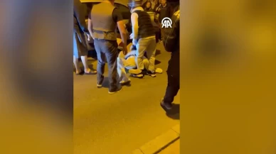 Şişli’de trafikte kavga: Taksi şoförü ile motosikletli birbirine girdi