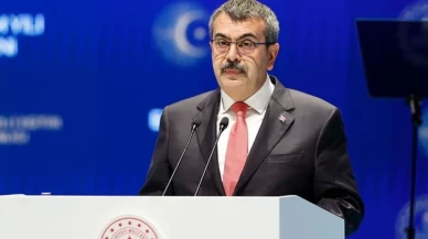 Milli Eğitim Bakanı duyurdu: Ara tatiller tarihe mi karışıyor?