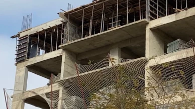 Elazığ'da inşaattan düşen işçi öldü