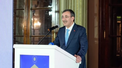 Cumhurbaşkanı Yardımcısı Yılmaz, ‘Millî Sarayların Yüzyılı Sempozyumu’na ilişkin değerlendirmelerini paylaştı