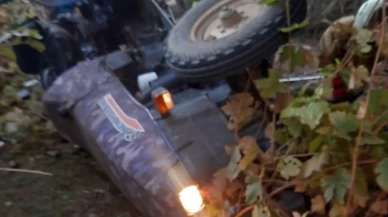 Manisa’da zeytin toplamaya giden emekli öğretmen traktör altında can verdi