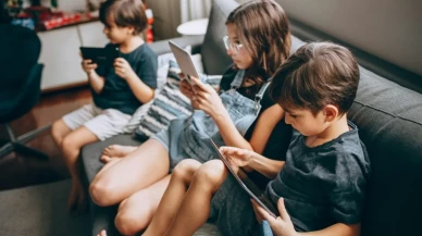 16 yaş altı çocuklara hesap kapatma uyarısı! 10 Aralık’ta başlıyor