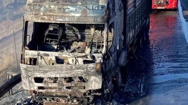 Osmaniye’de tır kupasında yangın: İtfaiye ekipleri müdahale etti