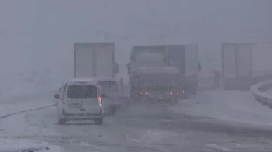 Kop Dağı Geçidi yeniden beyaza büründü
