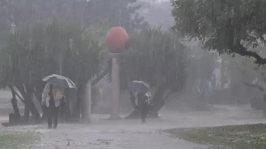 Sıcaklıklar düşecek, sağanak yağış geliyor