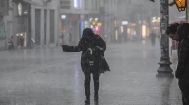 İstanbul'da sağanak etkili oluyor