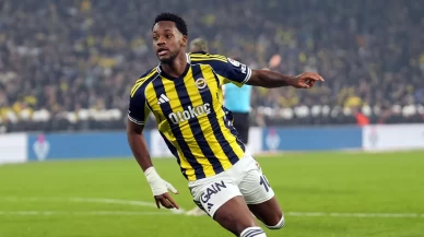 Jhon Duran, yine derbide sahne aldı