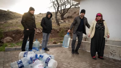 Ankara'da vatandaşın çilesi bitmedi! Çeşmelerden su doldurdular