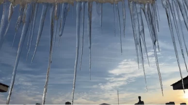 Yüksekova’da dondurucu soğuk alarmı