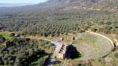 Nysa Antik Kenti'nde 1800 yıllık merdiven ortaya çıktı