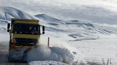 Ağrı'da 354 köy yolu ulaşıma açıldı