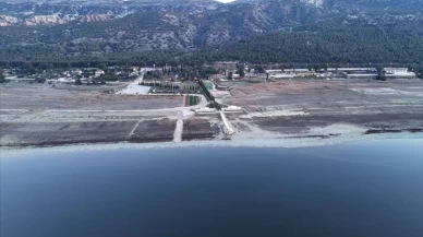 Batı Akdeniz göllerinde tehlike çanları: Burdur Gölü su hacminin yarısını kaybetti!