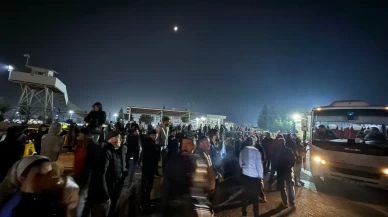 Diyarbakır Cezaevi önünde davullu zurnalı karşılama