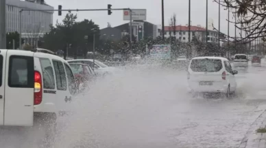 Ege ve Akdeniz'de şiddetli sağanak, Doğu’da kar beklentisi