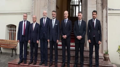 YÖK’ten üniversiteler için 3 yıllık mezuniyet modeli: '8 sömestr 3 yıla inebilecek'