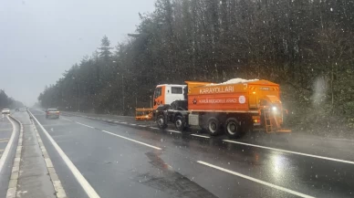 D-100 Bolu Dağı’nda kar etkisini gösterdi! Sürücülere dikkat çağrısı